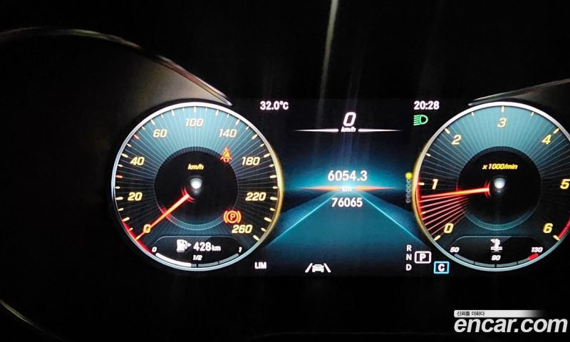 Mercedes Benz GLC-Class GLC220 D 4MATIC Coupe