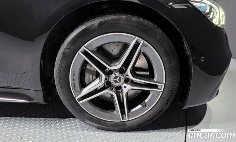 Mercedes Benz S-Class S400 D 4MATIC