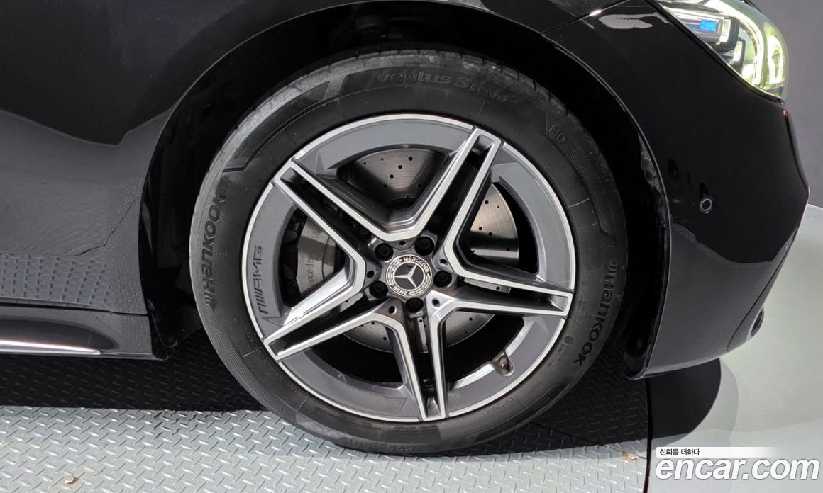 Mercedes Benz S-Class S400 D 4MATIC
