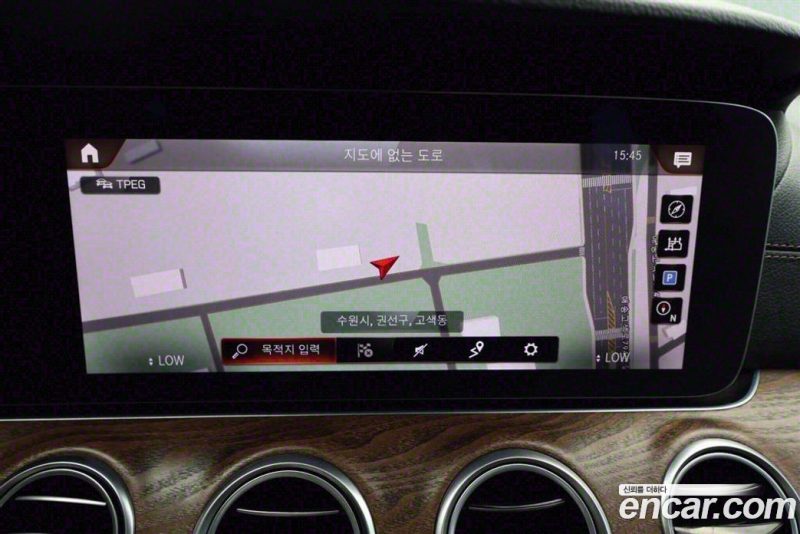 Mercedes Benz E-Class E250 Exclusive