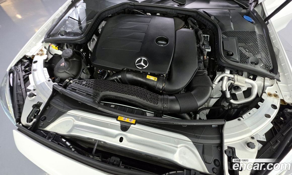 Mercedes Benz C-Class C200 Avantgarde