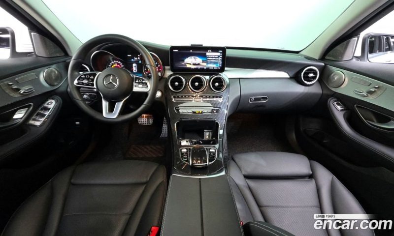 Mercedes Benz C-Class C200 Avantgarde