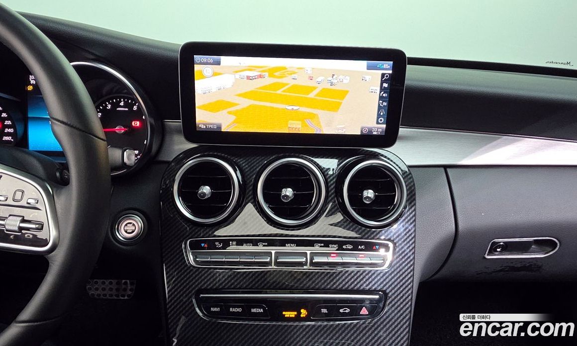 Mercedes Benz C-Class C200 Avantgarde