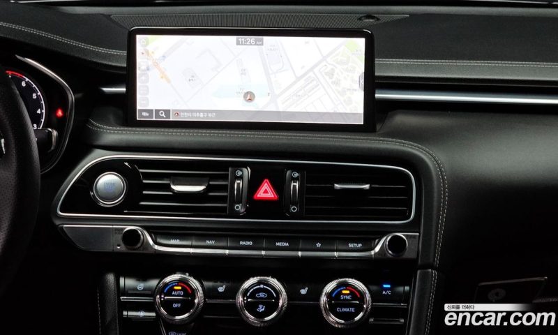 Genesis G70 Gasoline 2.0T 4WD