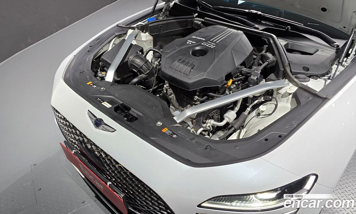 Genesis G70 Gasoline 2.0T 2WD