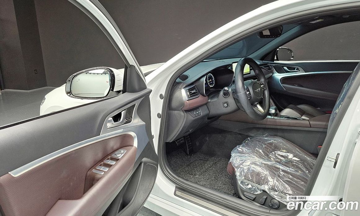 Genesis G70 Gasoline 2.0T 2WD