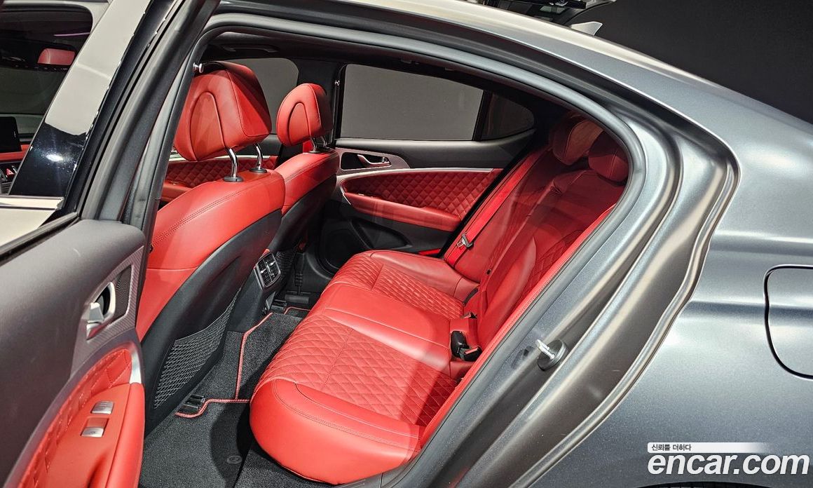 Genesis G70 Gasoline 2.0T 2WD