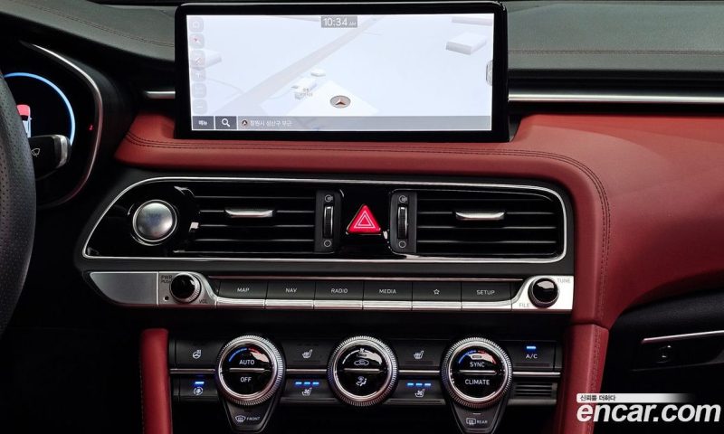 Genesis G70 Gasoline 2.0T 2WD