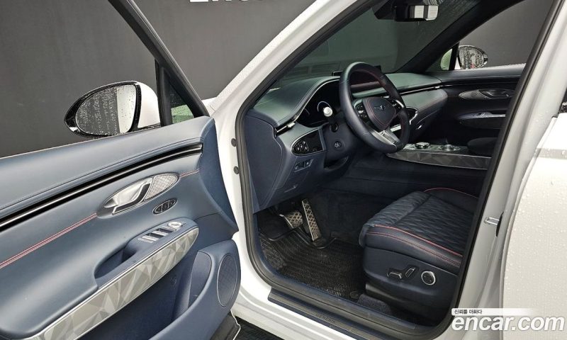 Genesis GV70 2.5T Gasoline 2WD