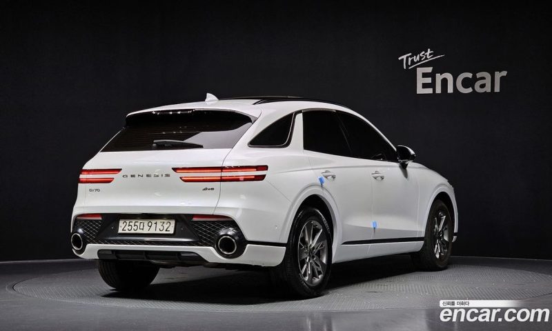 Genesis GV70 2.5T Gasoline AWD