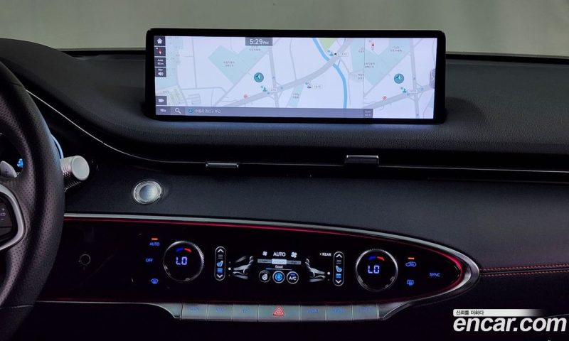 Genesis GV70 2.5T Gasoline AWD