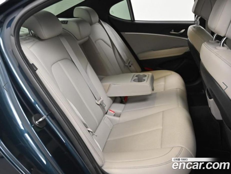 Genesis G70 Gasoline 2.0T 4WD