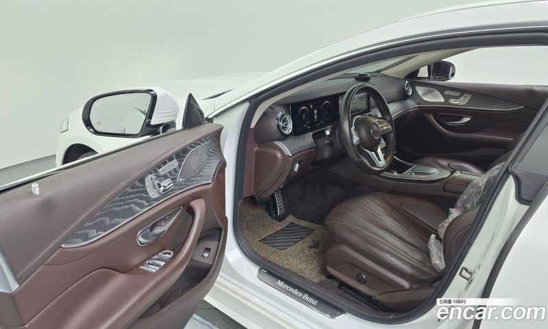 Mercedes Benz CLS-Class CLS450 4MATIC AMG Line