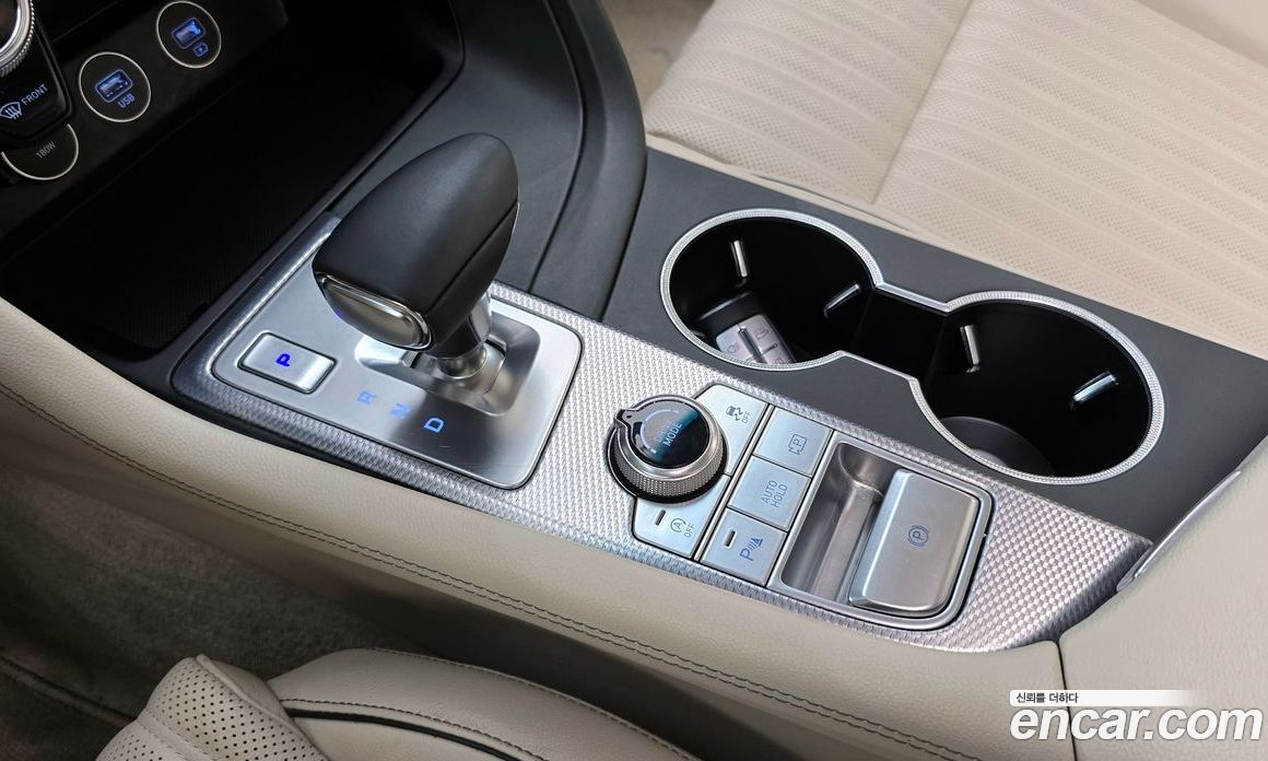 Genesis G70 Gasoline 2.0T 2WD