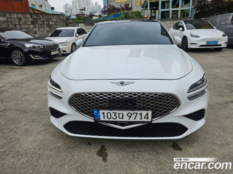 Genesis G70 Gasoline 2.0T 2WD