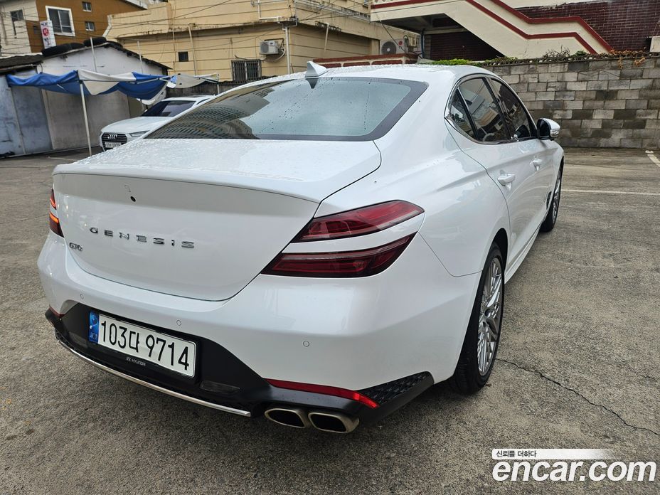 Genesis G70 Gasoline 2.0T 2WD