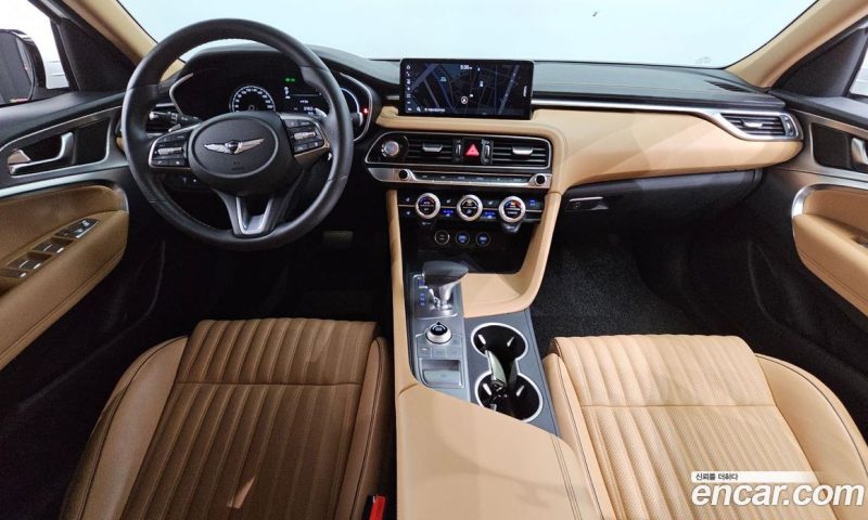 Genesis G70 Gasoline 2.0T 2WD