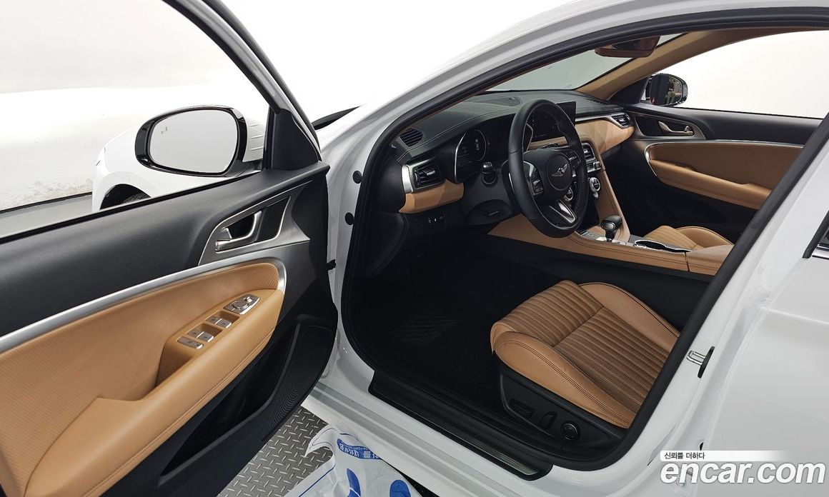 Genesis G70 Gasoline 2.0T 2WD