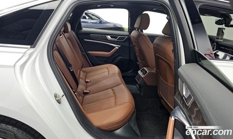 Audi A6 45 TFSI Quattro Premium