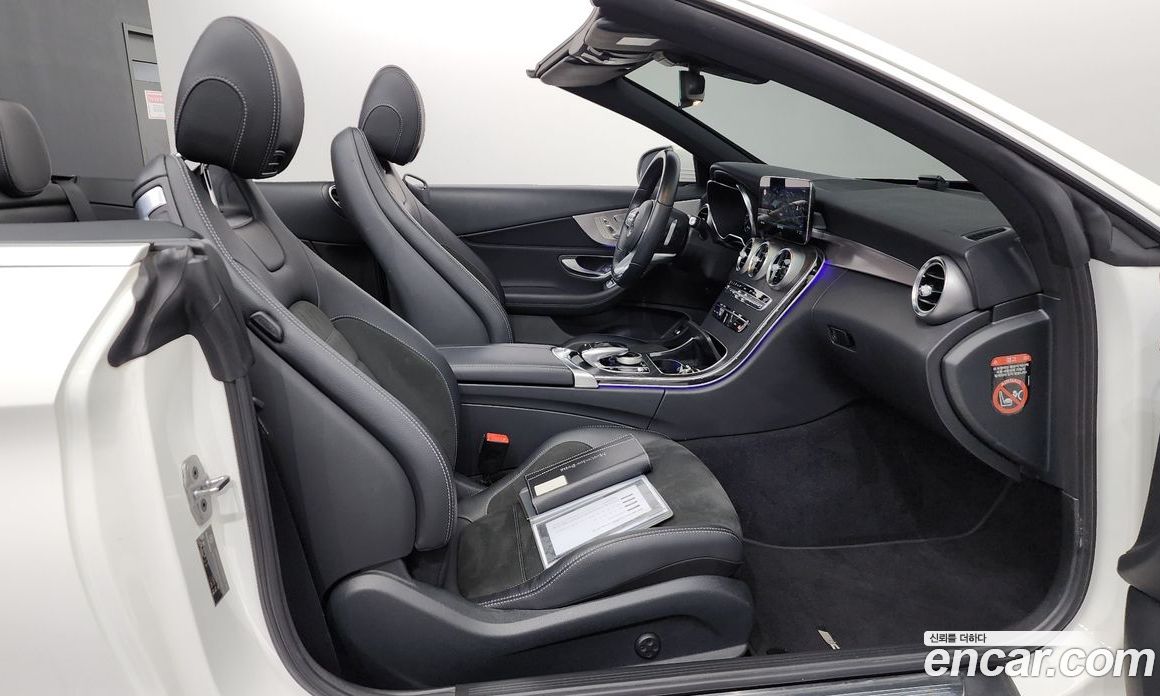 Mercedes Benz C-Class C200 Cabriolet