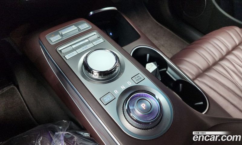 Genesis GV70 2.5T Gasoline 2WD