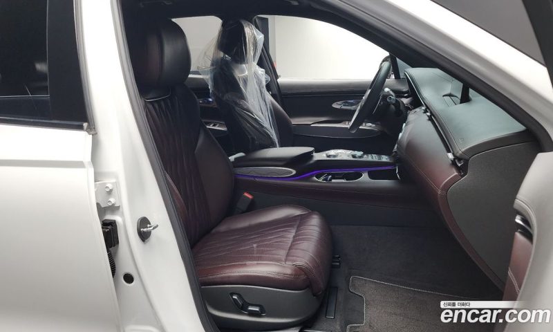 Genesis GV70 2.5T Gasoline 2WD