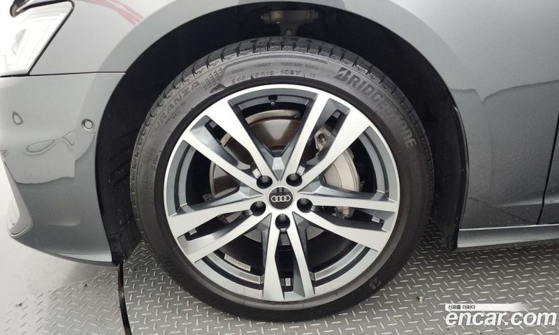 Audi A6 45 TFSI Quattro Premium