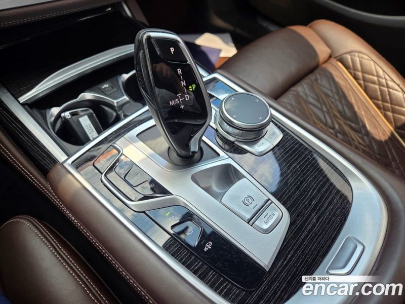 BMW 7-Series 740D xDrive M Sport