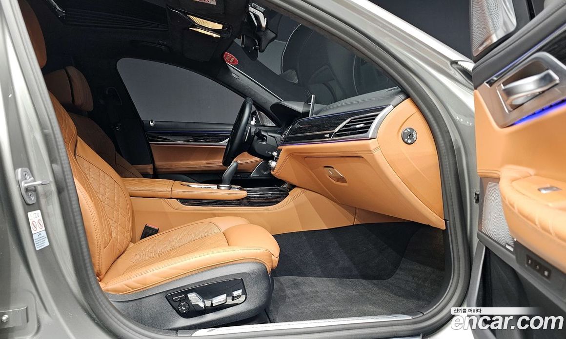 BMW 7-Series i740 M Sport