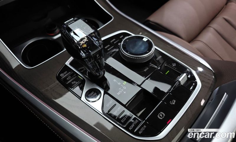 BMW X5 xDrive i40 xLine