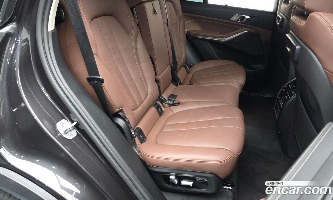 BMW X5 xDrive i40 xLine