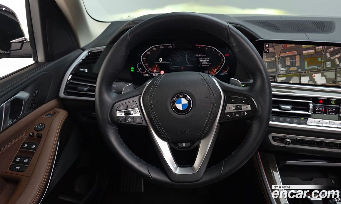 BMW X5 xDrive i40 xLine