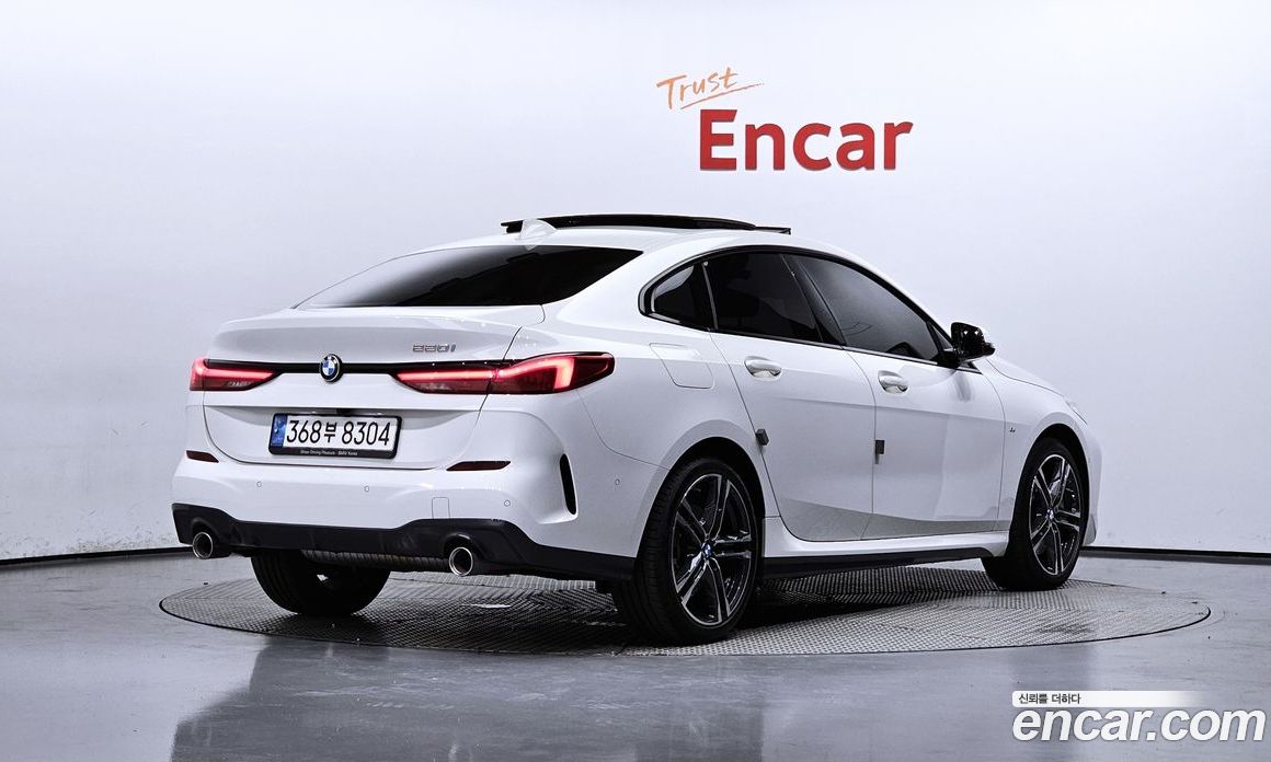 BMW 2-Series i220 M Sports