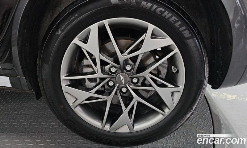 Genesis GV70 2.5T Gasoline 2WD