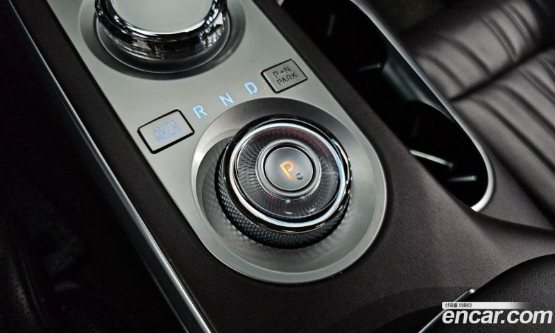 Genesis GV70 2.5T Gasoline 2WD