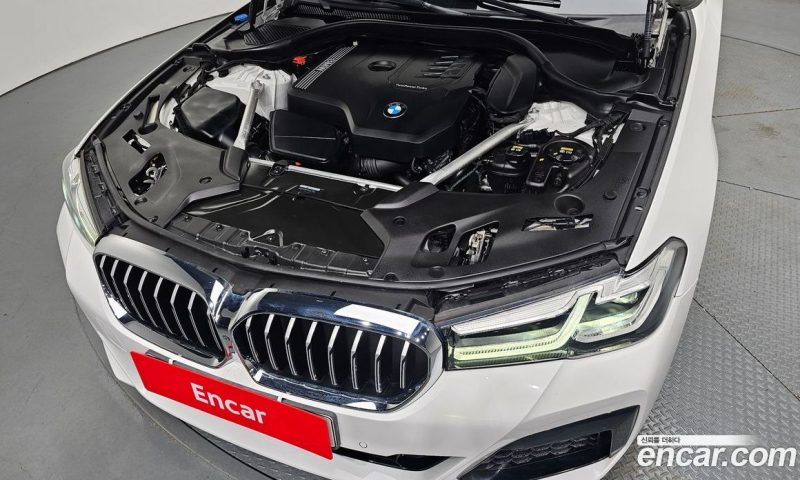 BMW 5-Series i520 M Sport