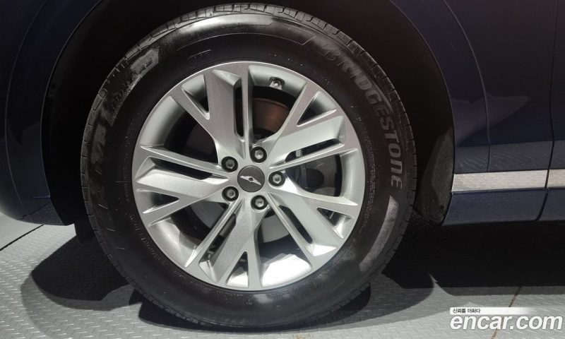 Genesis GV70 2.5T Gasoline AWD