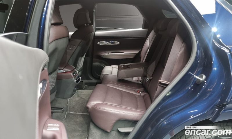 Genesis GV70 2.5T Gasoline AWD