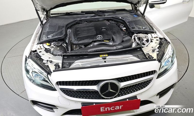 Mercedes Benz C-Class C200 Cabriolet