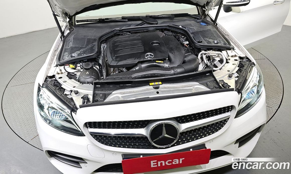 Mercedes Benz C-Class C200 Cabriolet