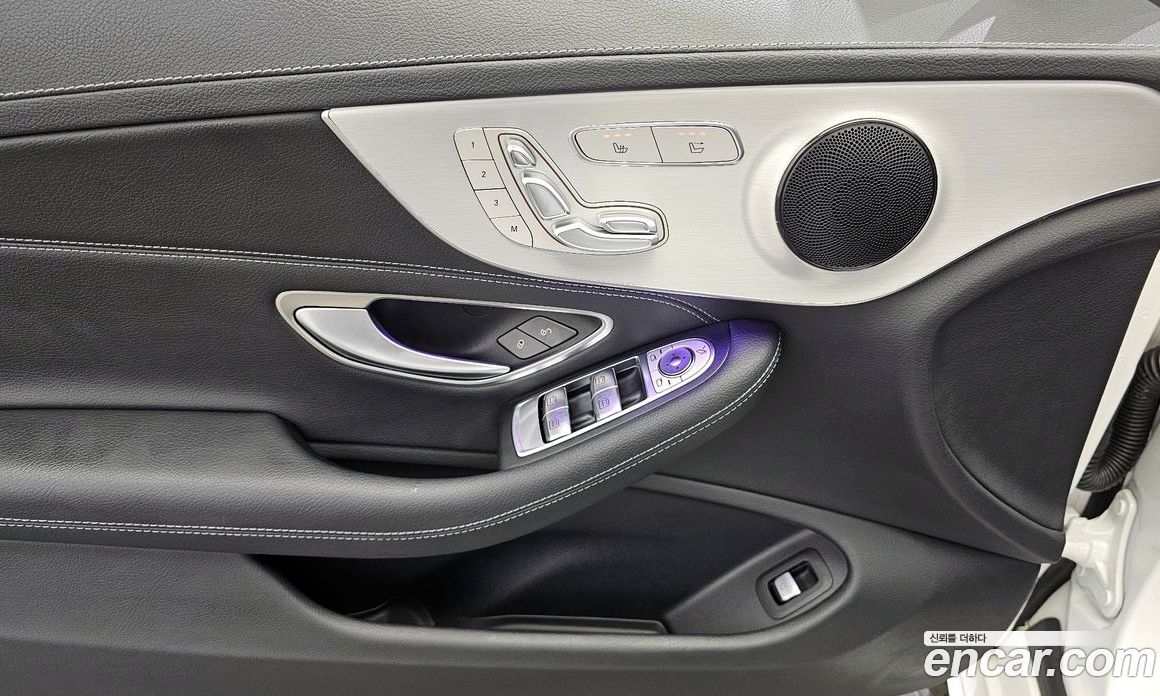 Mercedes Benz C-Class C200 Cabriolet