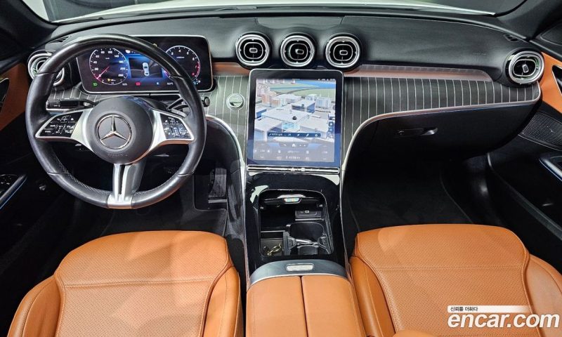 Mercedes Benz C-Class C200 4MATIC Avantgarde