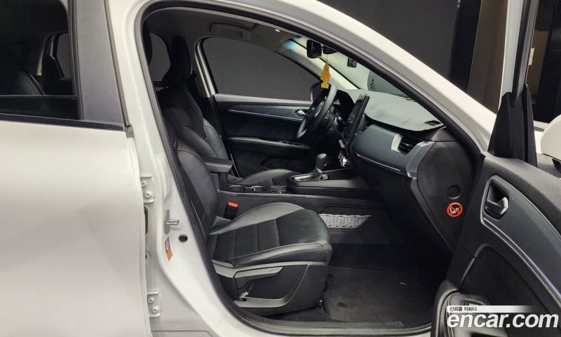 Renault Korea XM3 1.6 GTe RE