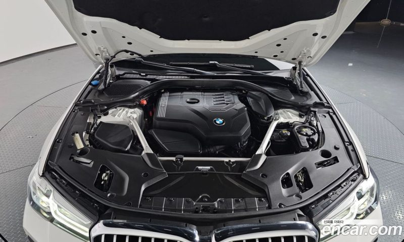 BMW 5-Series i520 M Sport