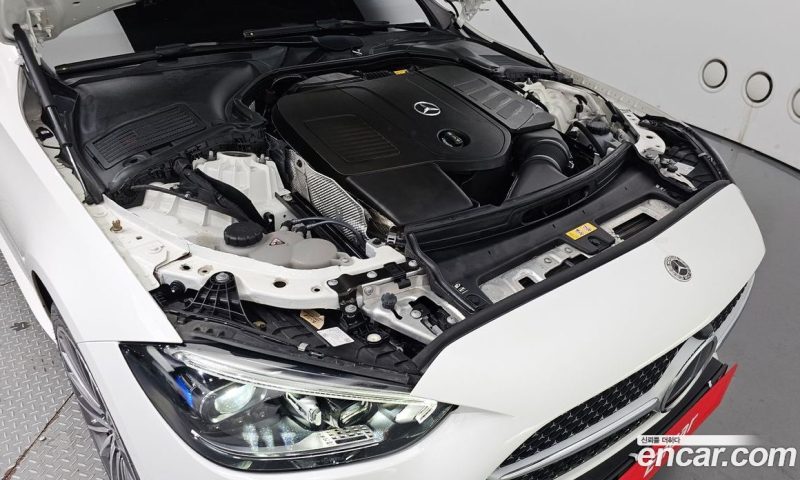 Mercedes Benz C-Class C300 AMG Line