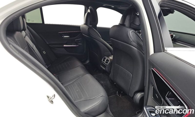 Mercedes Benz C-Class C300 AMG Line