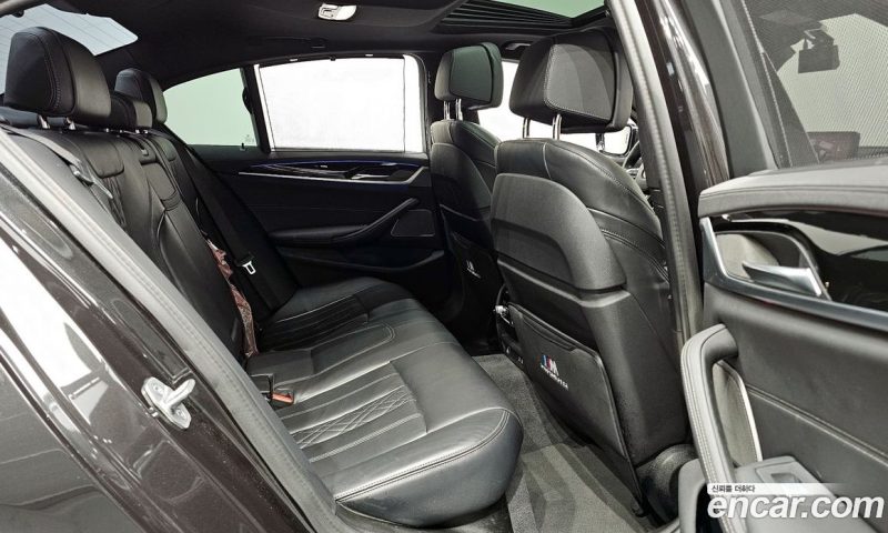 BMW 5-Series i530 xDrive M Sport Package