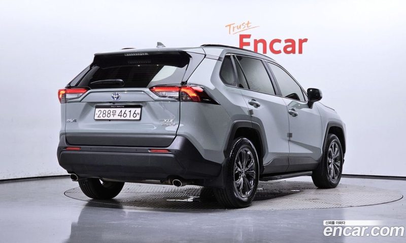 Toyota RAV4 2.5 2WD Hybrid