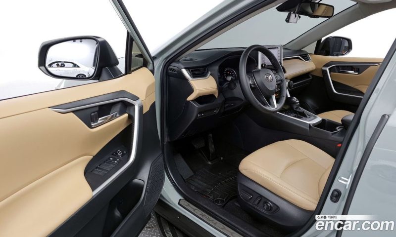 Toyota RAV4 2.5 2WD Hybrid