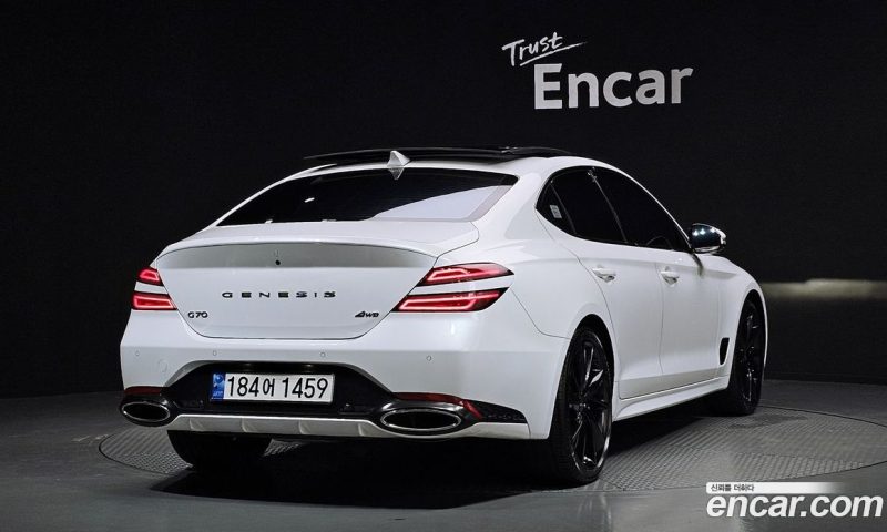 Genesis G70 Gasoline 2.0T 4WD